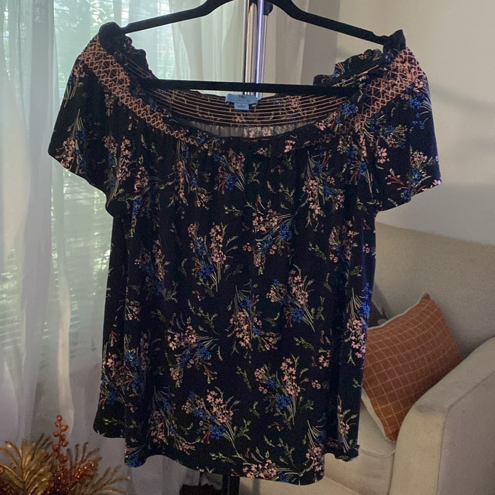 Cece Sportswear Size Large (F-9) - Picture 2 of 6